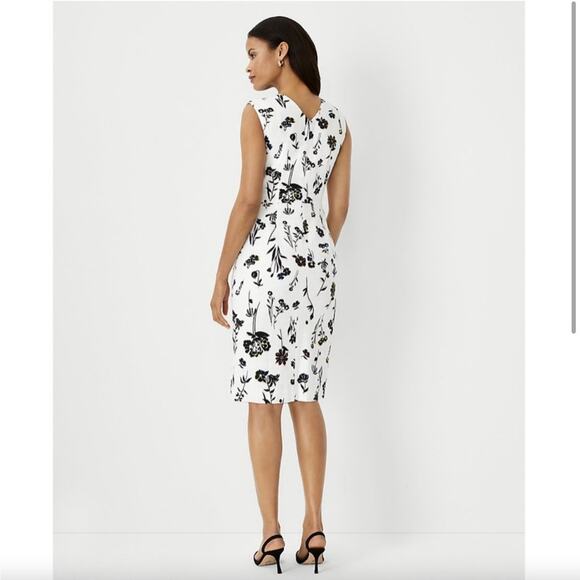 Ann Taylor Black White V Neck Floral Sleeveless Dress Size 2 NWT - Picture 2 of 9